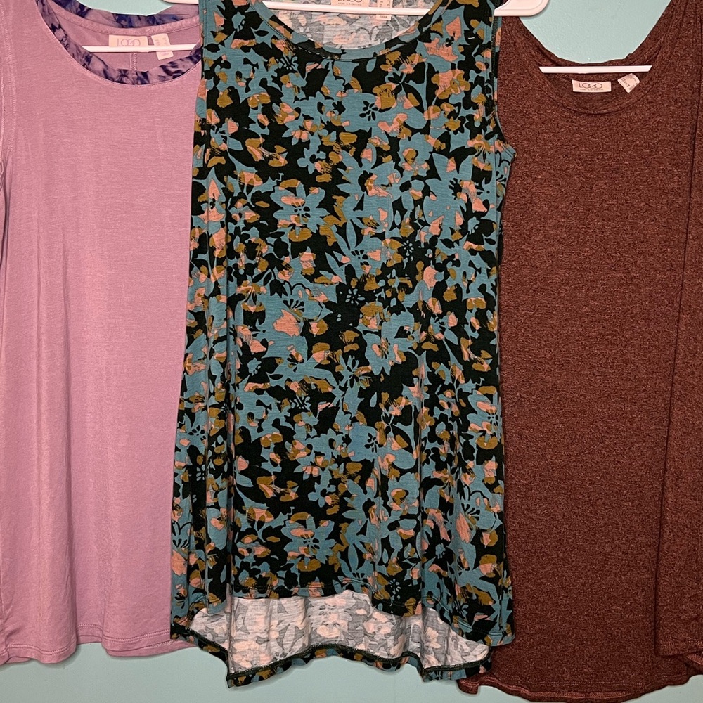 3 logo tops all xs